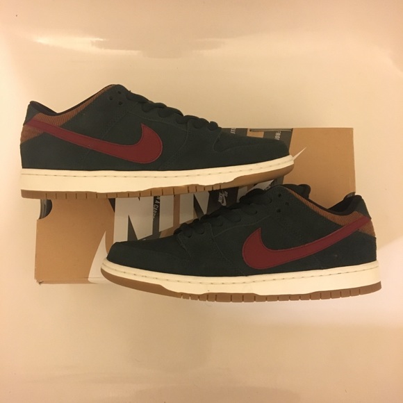 ❌SOLD❌Nike SB Dunk Low Corduroy Spruce 9 RARE 🔥 - Picture 1 of 7